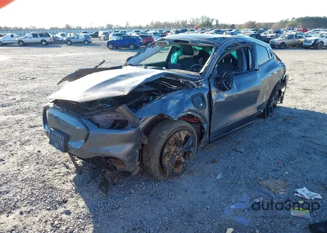 2023 Ford Mustang Mach-E Premium z USA, uszkodzony, nr VIN 3FMTK3R70PMA77494